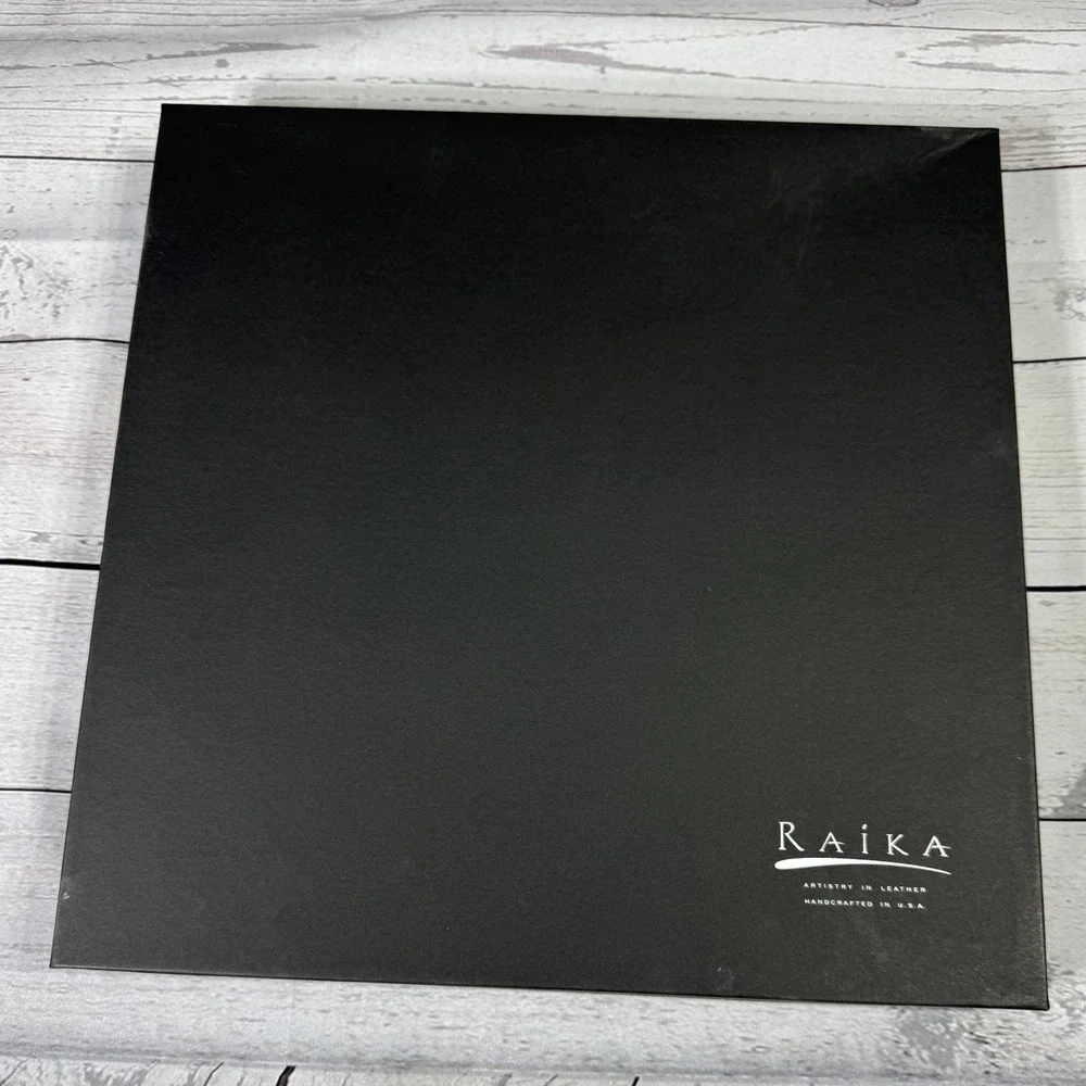 Raika Red Leather Handcrafted Portfolio Photo Album RM 105-F USA Made 12x12